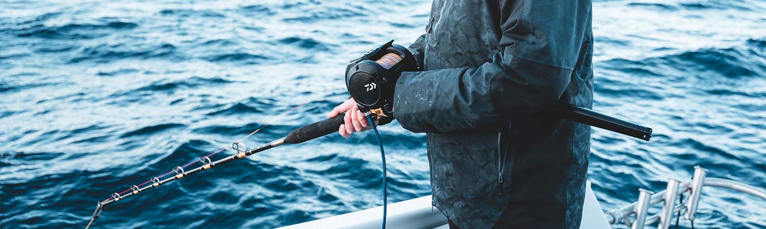 electric fishing reels and combos desktop banner image