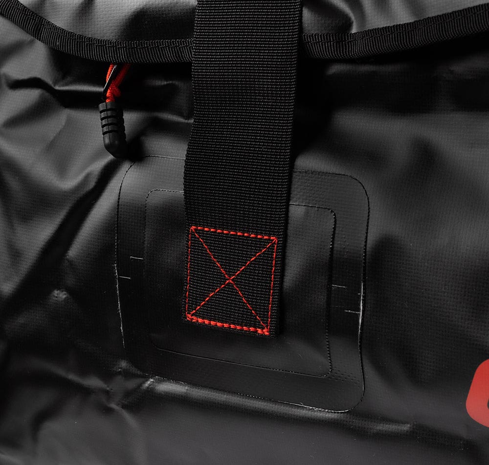 Cresi Aus Gorilla 135L Bag Black/Red handle stitch