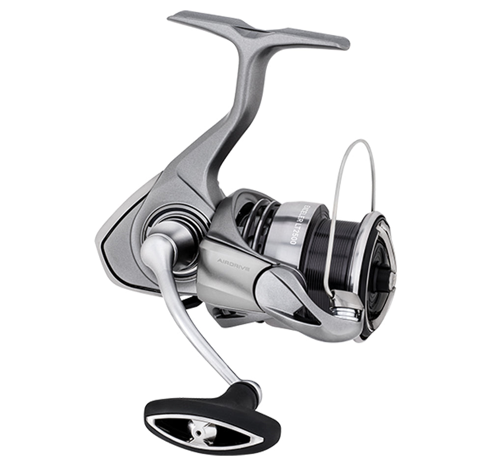 daiwa exceler spinning fly combo 23 LT REEL Daiwa uses a carbon fiber body called ZAION V Daiwa Crossfire LT Spinning Combo