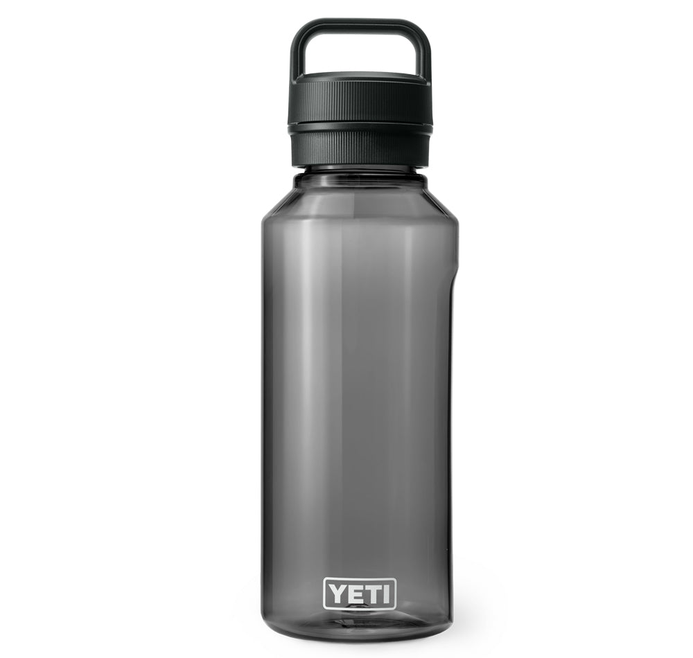 64 oz. Rambler Bottle in Black by YETI