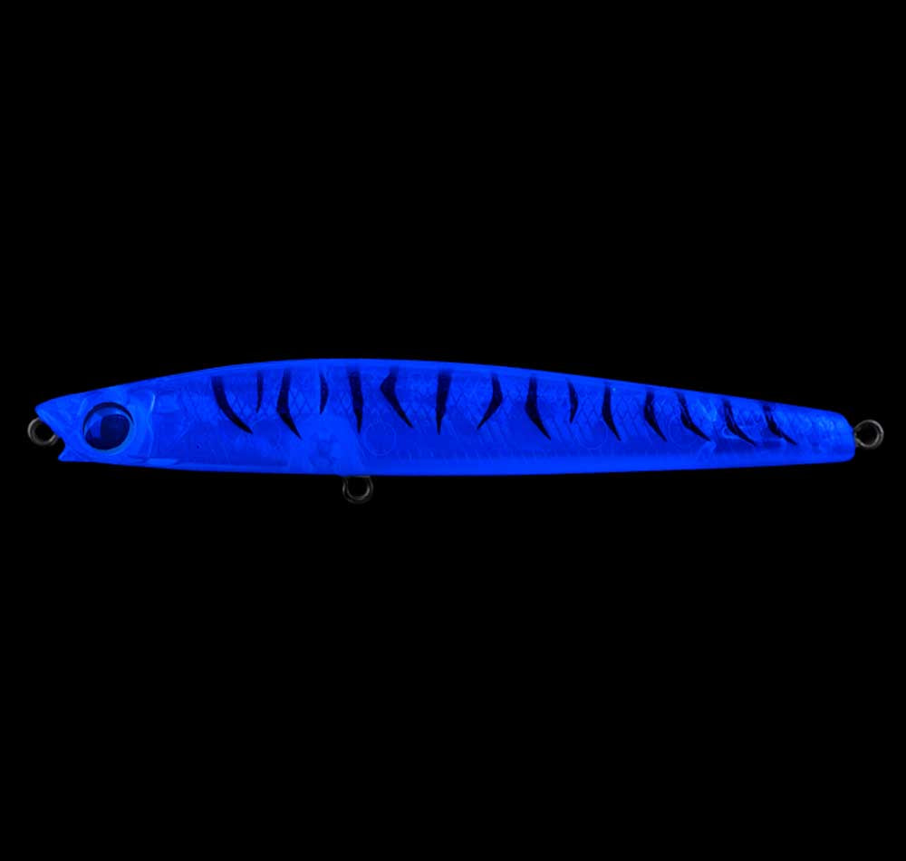 Daiwa Infeet Slippery Dog 80F TG Tune Lure Ammonite Under UV Light